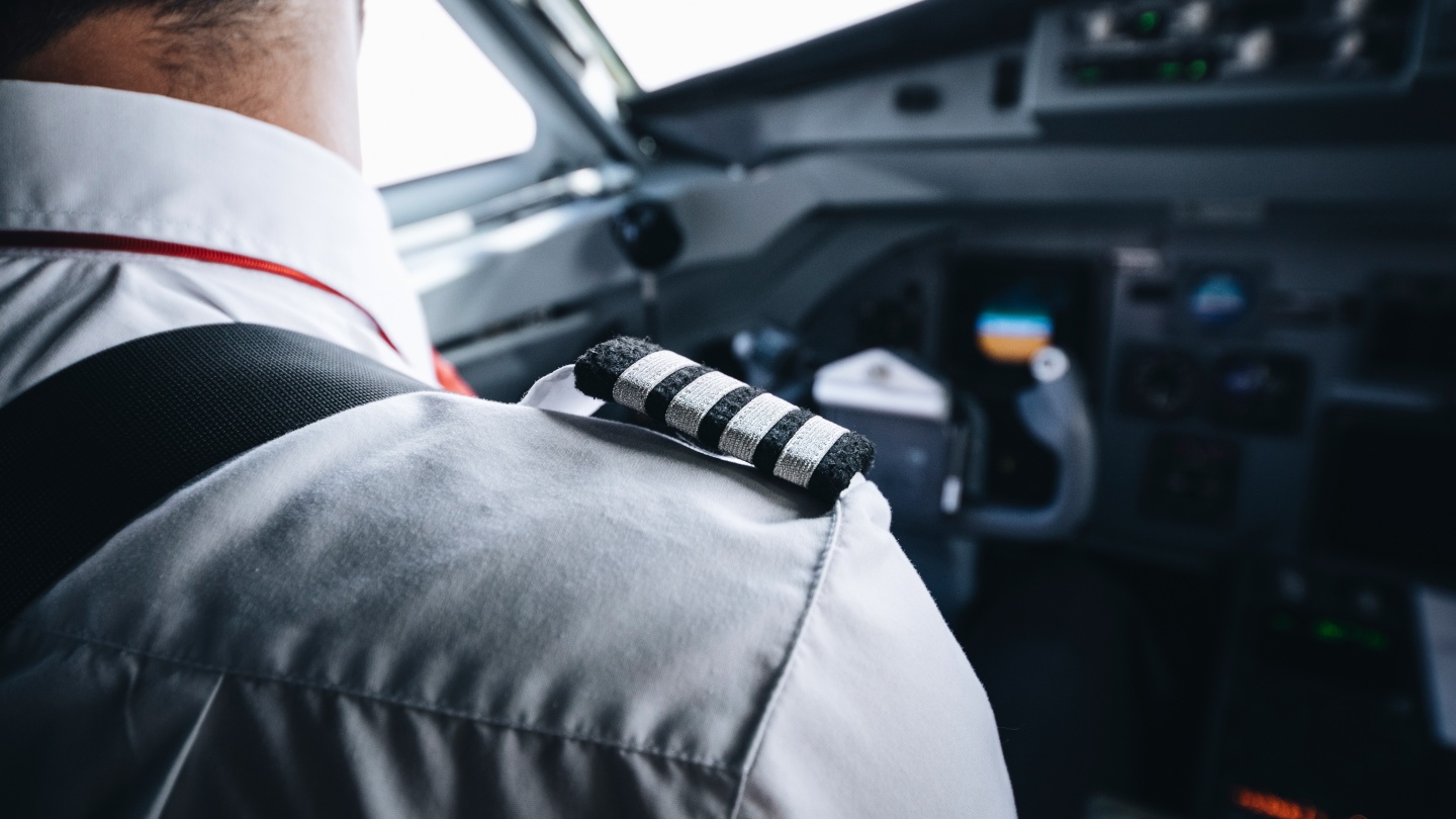 Airline Pilot