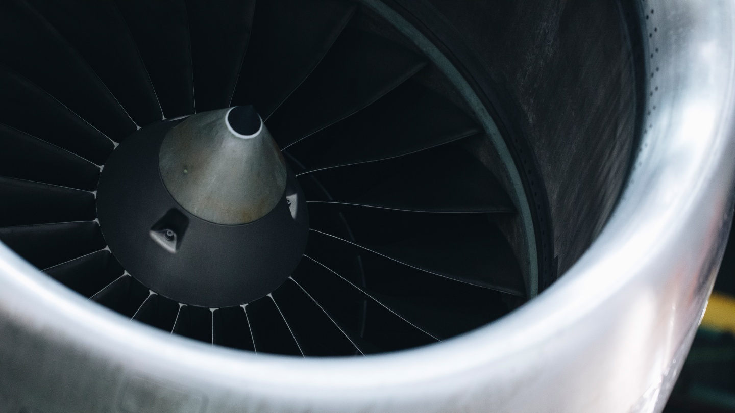 Airplane Technical Training Horizon Swiss Flight Academy